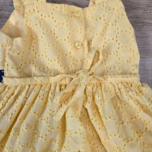 3 For 25 💕🥳Sweet Heart Rose Girls Dress - Size 3T - Yellow Floral - Picture 6 of 6